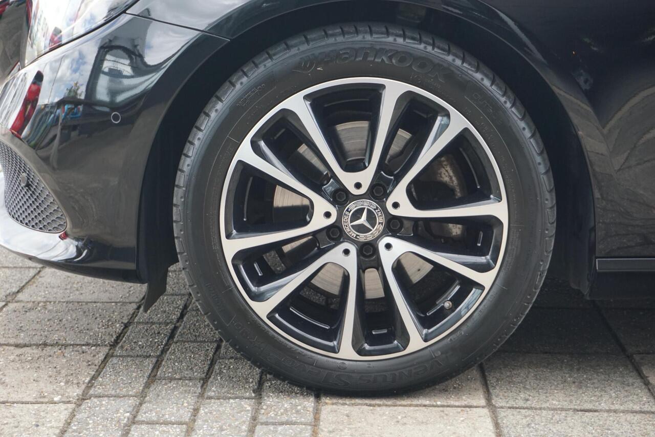 Mercedes-Benz E-estate 200 Advantage | Trekhaak | 360 camera | Elektrische stoelen
