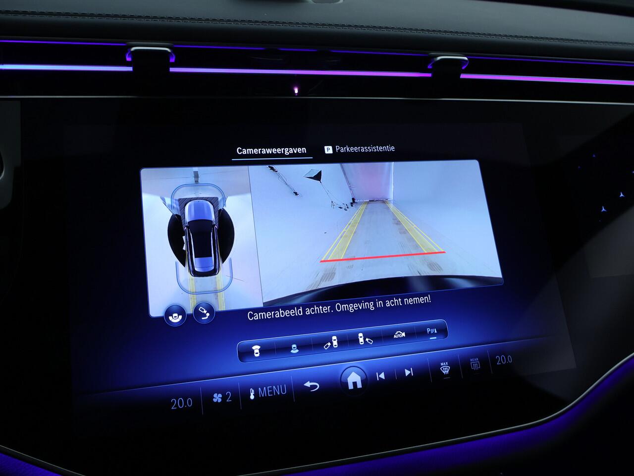 Mercedes-Benz E-estate 300 e AMG Plug-In Hybride | Trekhaak | Voorpassagiersdisplay | Stoelkoeling/stoelverwarming | 360° camera | Apple CarPlay | Inclusief 24 maanden MB Certified garantie voor Europa.