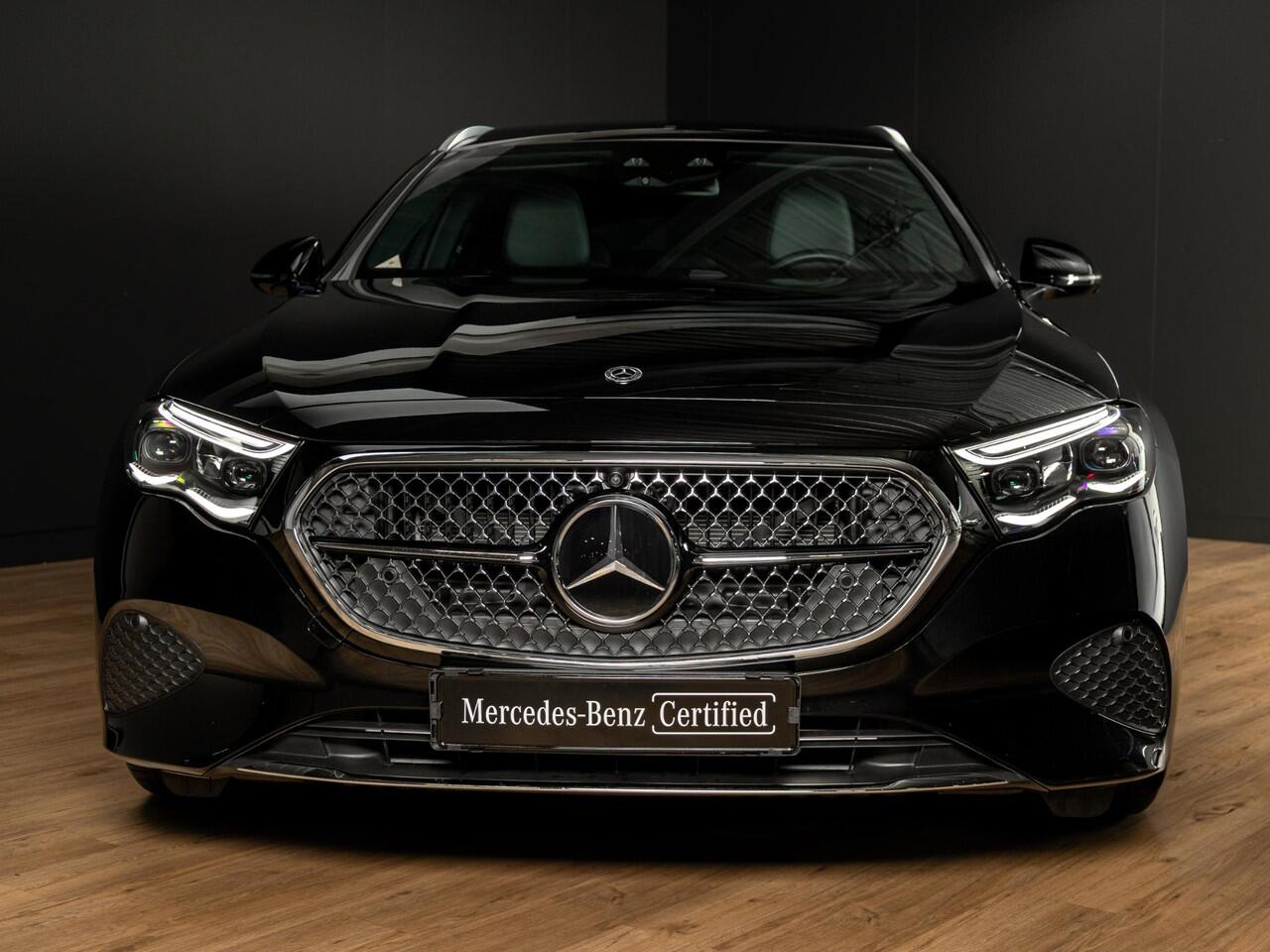 Mercedes-Benz E-estate 300 e Luxury Line Panorama dak