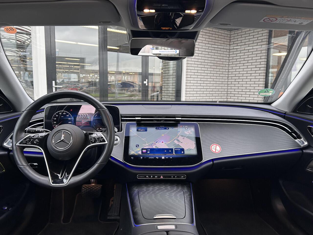 Mercedes-Benz E-estate 300 e | Panoramadak | Burmester 4D | Cruise Control