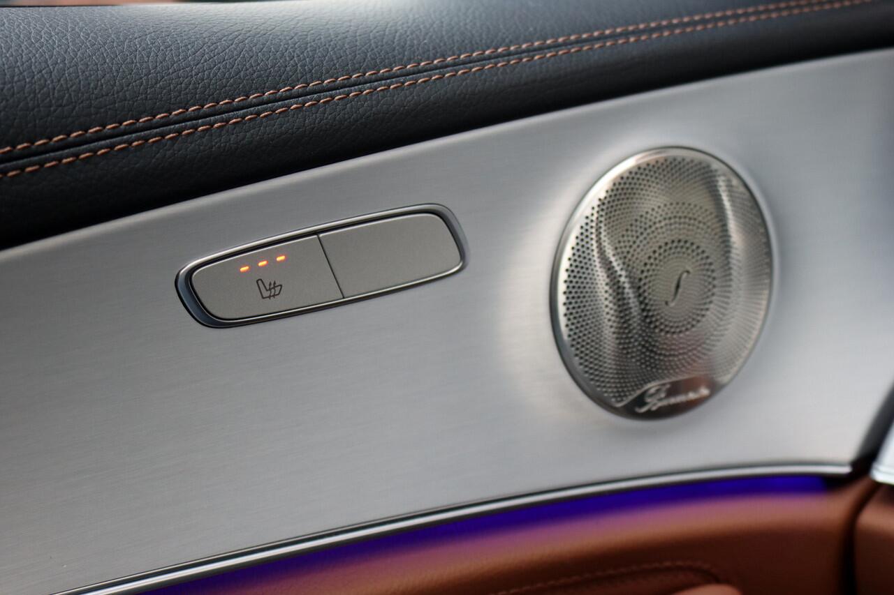 Mercedes-Benz E-estate 300 de Premium+ AMG Line | Distronic+ | Panoramadak | Burmester | Keyless Go | Rijassistentiepakket | Surround Camera | Leder |