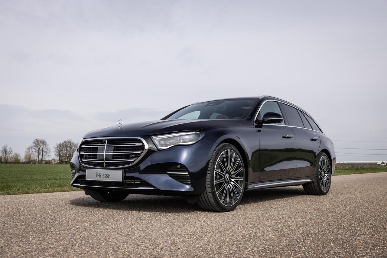 Mercedes-Benz E-estate 450 4MATIC Exclusive Line | Panoramadak | Burmester | Head-up display | Trekhaak | Softclose | Sfeerverlichting | 360 camera |