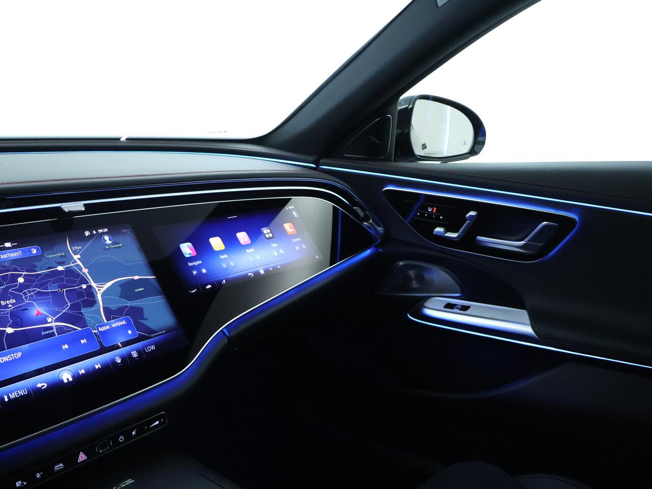 Mercedes-Benz E-estate AMG 53 4MATIC+ | AMG DYNAMIC PLUS Pakket | 21 Inch AMG Velgen | Panorama Schuif-Kanteldak | AMG Driver's Package | Trekhaak | Burmester® | Inclusief 24 maanden MB Certified garantie voor Europa.