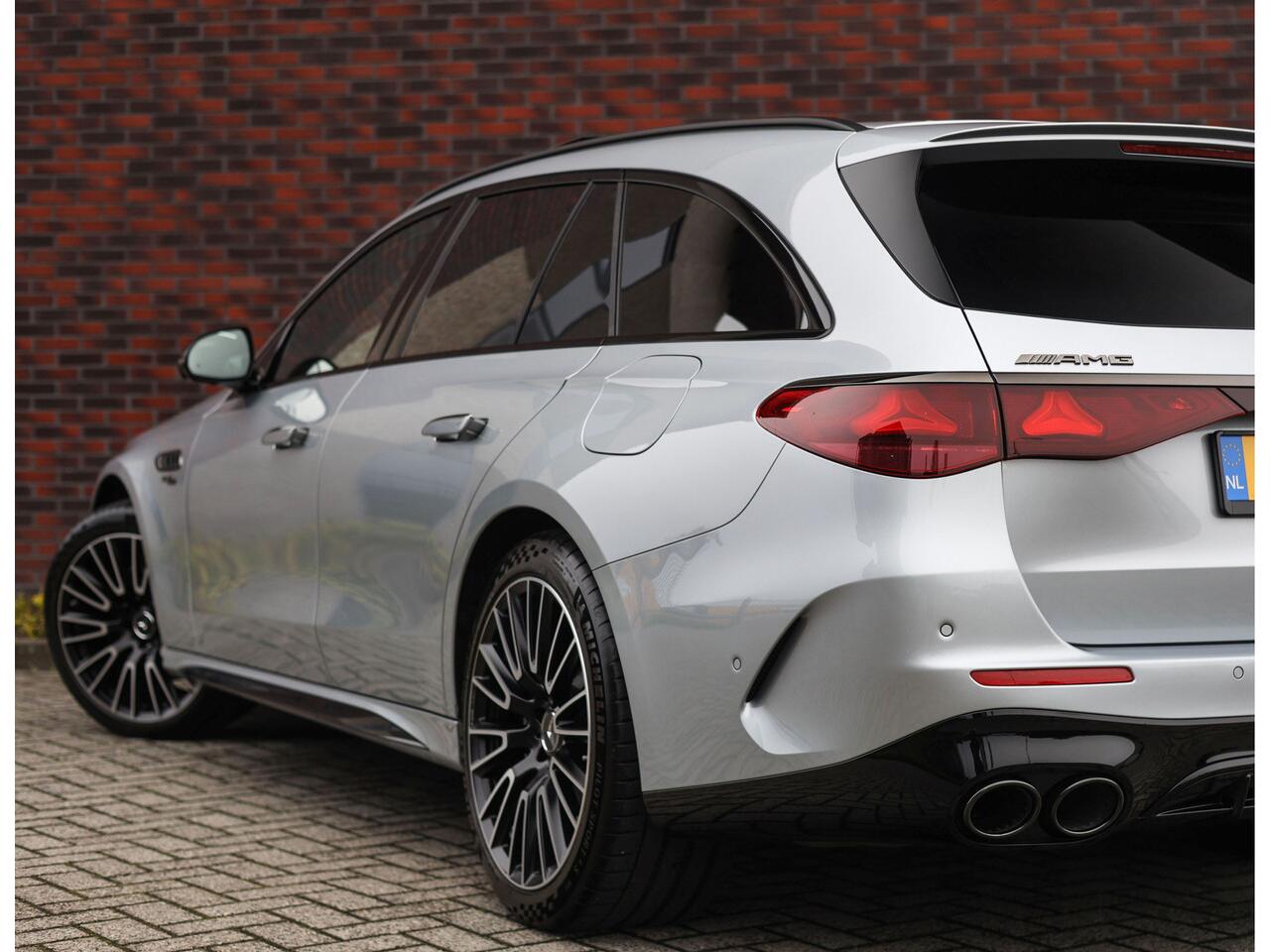 Mercedes-Benz E-estate AMG 53 4MATIC+