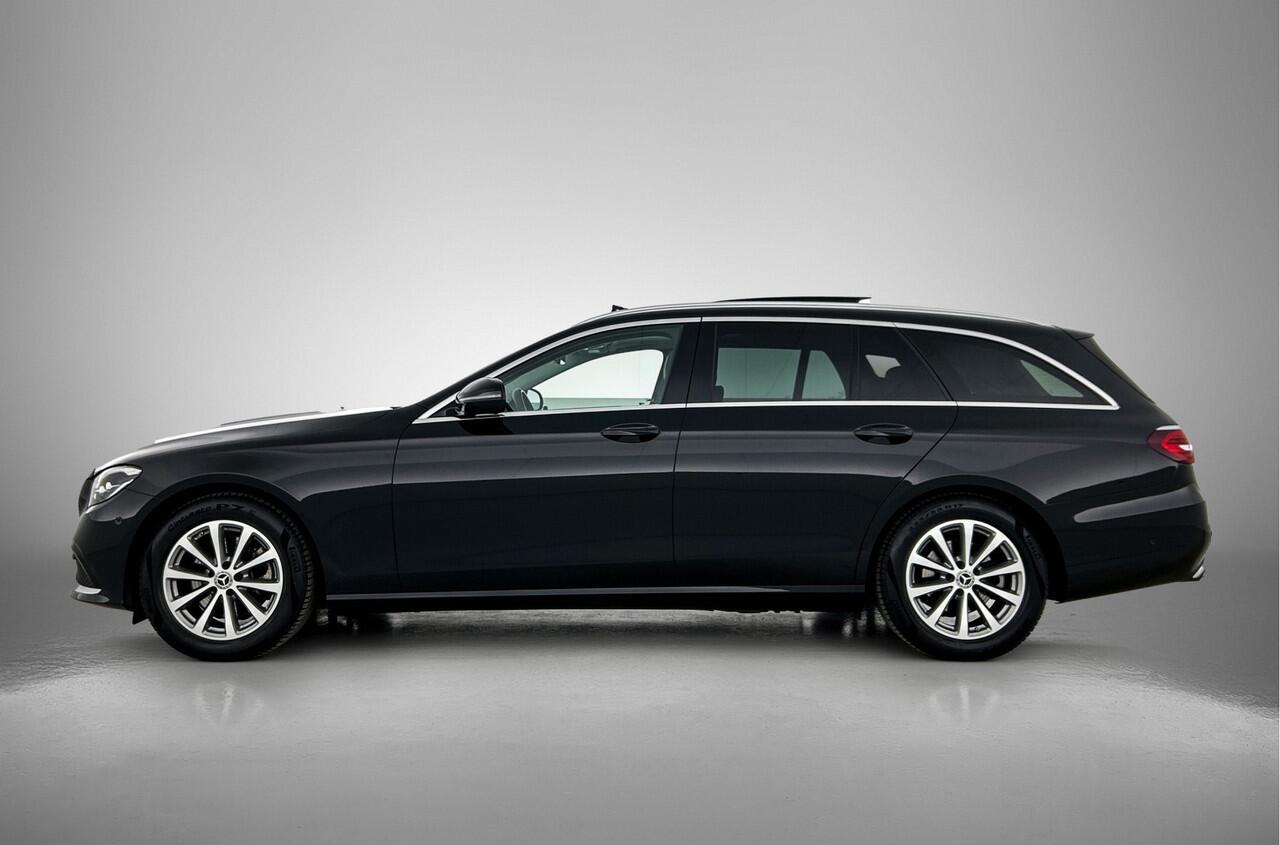 Mercedes-Benz E-estate 200 Business Solution Panoramadak | Leder | Dode Hoek Ass | Alarm | Sfeerverlichting | Parkeerpakket met Camera | Inclusief 24 maanden Mercedes-Benz Certified garantie voor Europa.