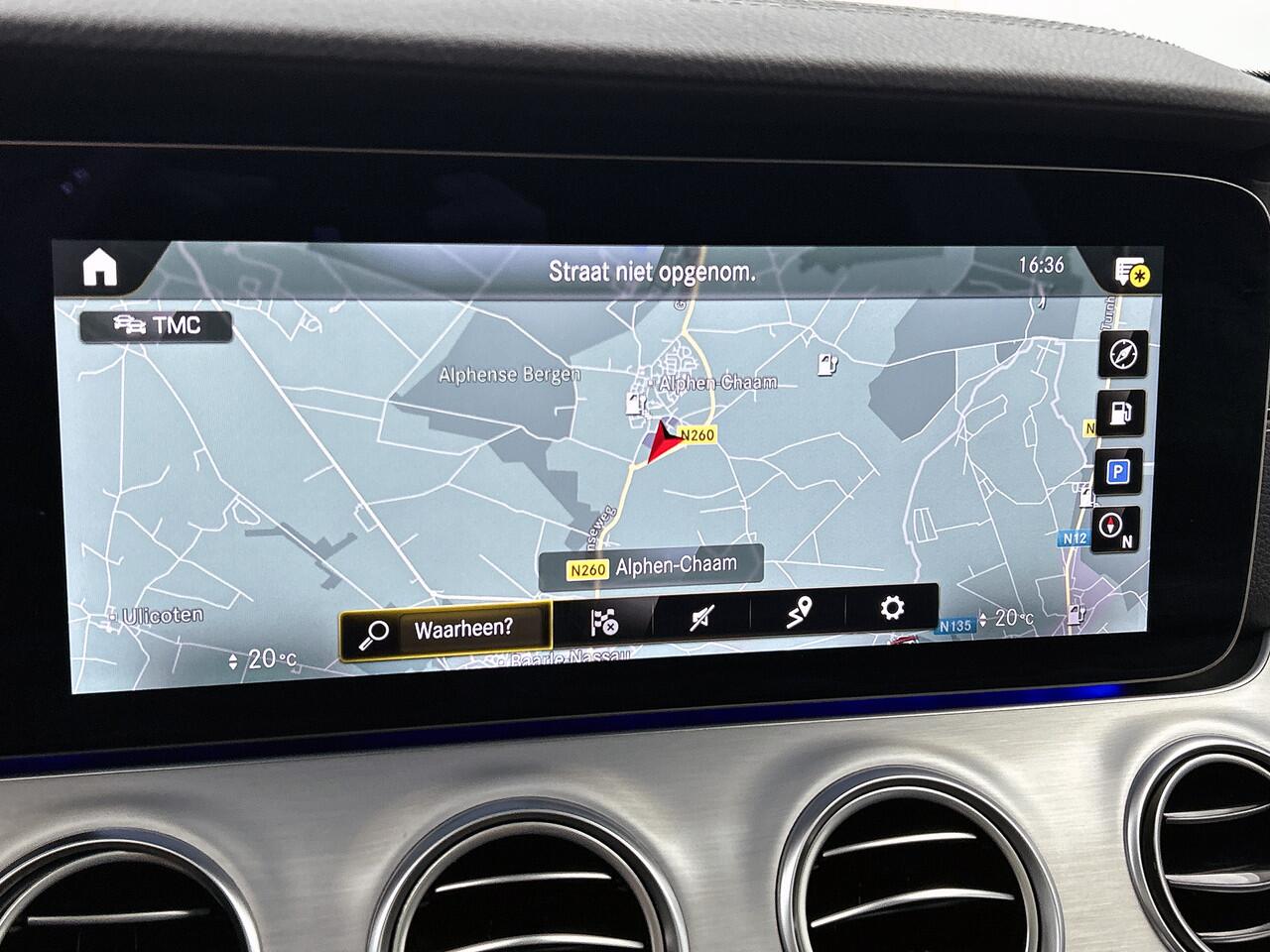 Mercedes-Benz E-estate 300 e Business Solution AMG | Panorama schuif/kanteldak | Trekhaak af fabriek wegklapbaar | Lederen bekleding | Alarm SCM3 | 360gr Camera | Inclusief 24 maanden Mercedes-Benz Certified garantie voor Europa.