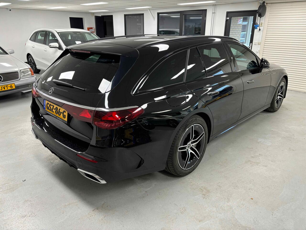 Mercedes-Benz E-estate 300 e AMG NW MODEL Distronic Keyless Go Led Sfeer