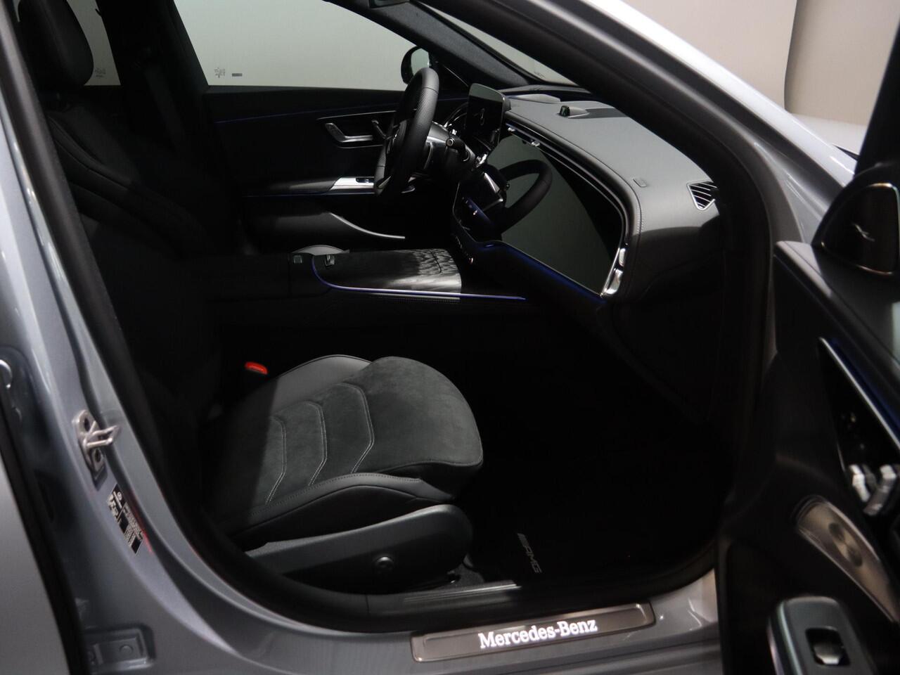 Mercedes-Benz E-estate 300e Sport Edition | Panoramaschuifdak | Head-Up | Burmester | Trekhaak | 360°-camera | MBUX Superscreen |