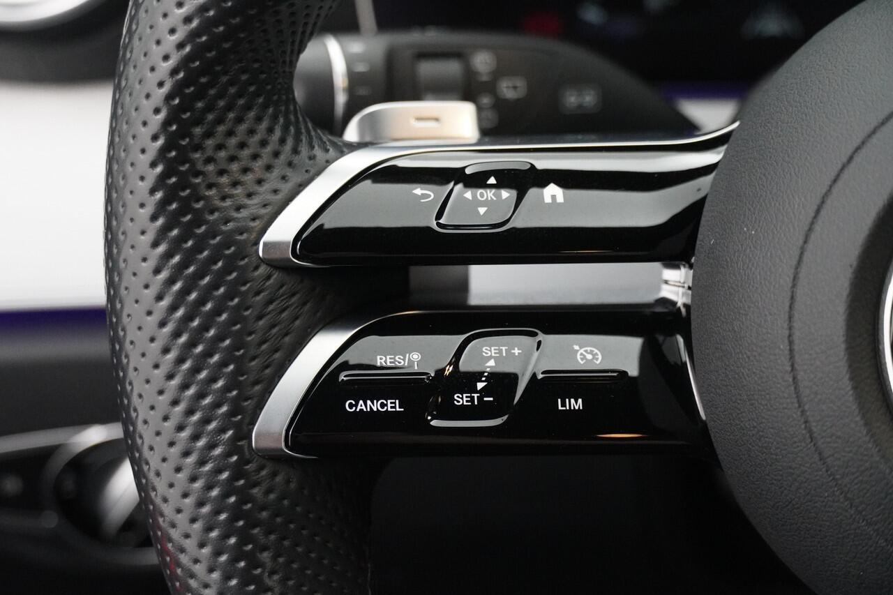 Mercedes-Benz E-estate BWJ 2022 E200 211 PK Business Solution AMG Automaat AUTOMAAT | CLIMA | DAB | LEDEREN BEKLEDING | MATRIX LED | NIGHT VISION | LMV 18 INCH | PDC | STOELVERWARMING | 360 GRADEN CAMERA | NAVI | CRUISE | BLUETOOTH | MULTIFUNCT. STUUR | ISOFIX