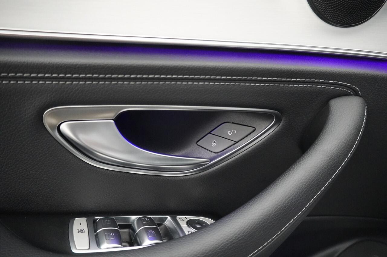 Mercedes-Benz E-estate BWJ 2022 E200 211 PK Business Solution AMG Automaat AUTOMAAT | CLIMA | DAB | LEDEREN BEKLEDING | MATRIX LED | NIGHT VISION | LMV 18 INCH | PDC | STOELVERWARMING | 360 GRADEN CAMERA | NAVI | CRUISE | BLUETOOTH | MULTIFUNCT. STUUR | ISOFIX