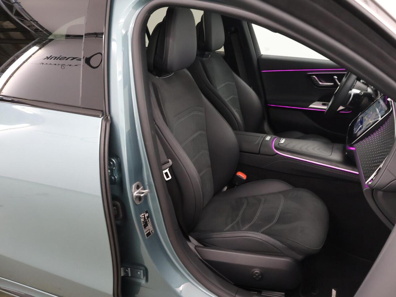 Mercedes-Benz E-estate 300 e AMG Line | Panoramadak | Trekhaak | Memory | Head up display | Night pakket |