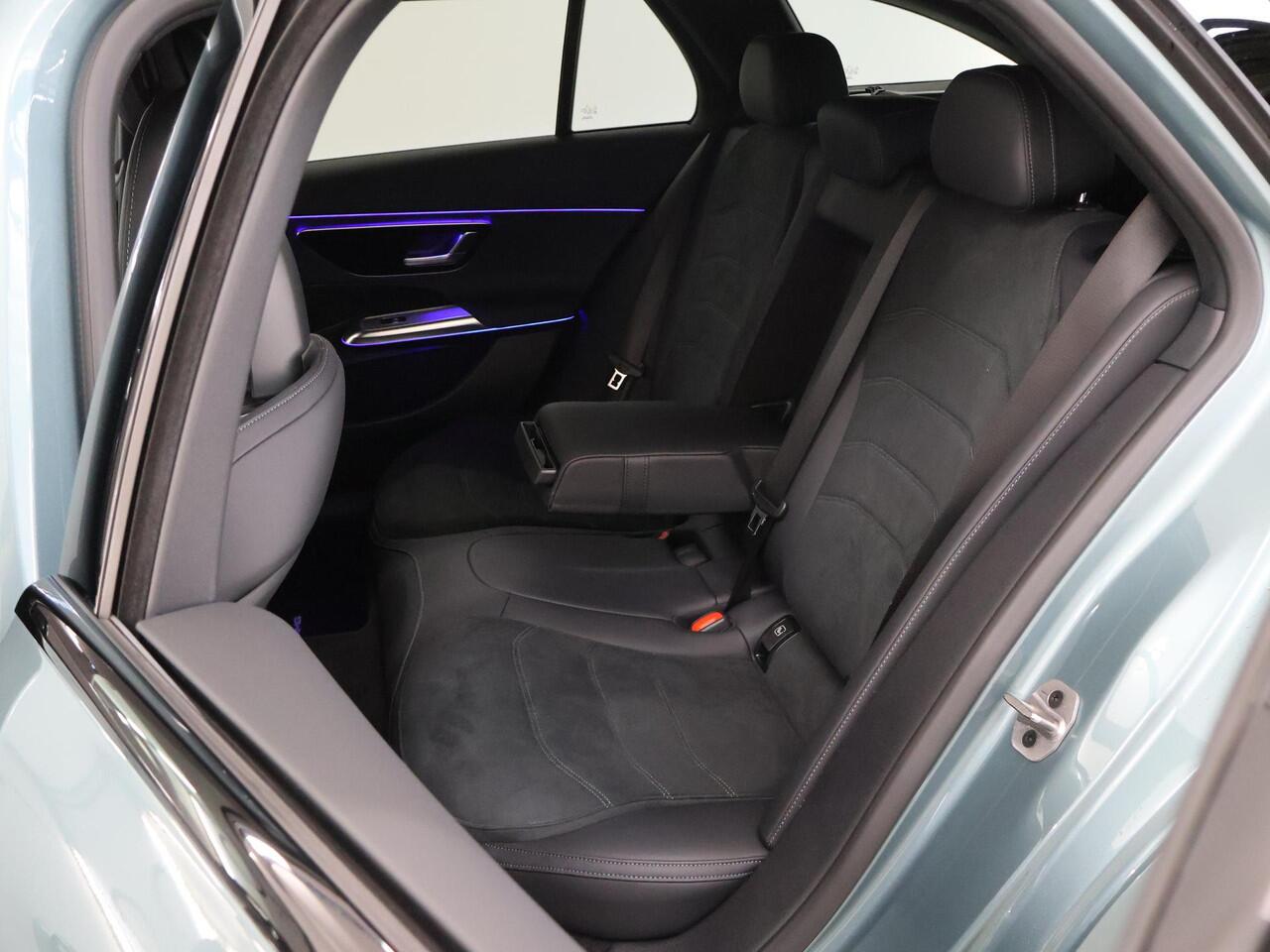 Mercedes-Benz E-estate 300 e AMG Line | Trekhaak | Memory | Digital light | 360 camera |