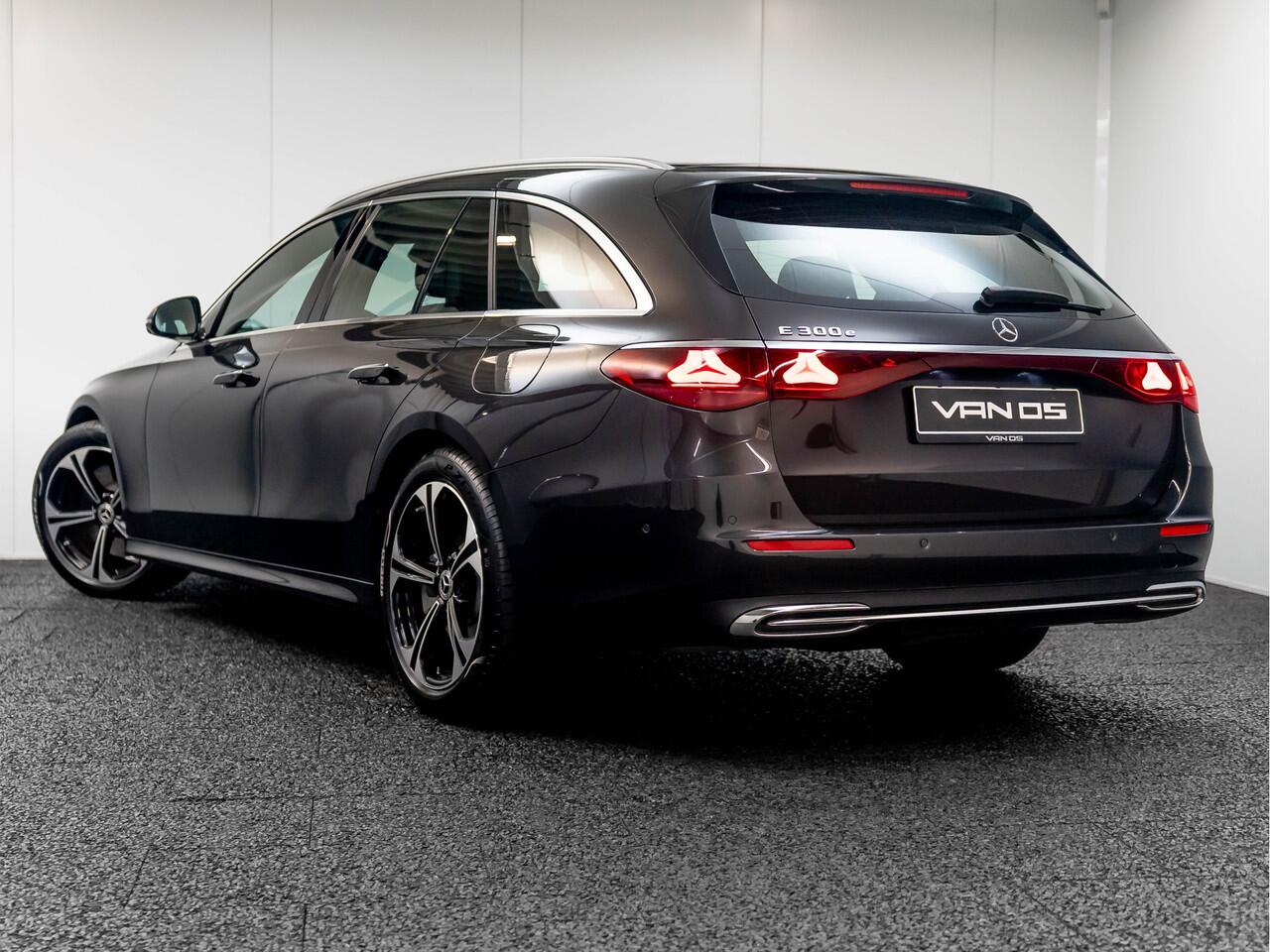 Mercedes-Benz E-estate 300 e Avantgarde Line | Memory | Distronic | Keyless |