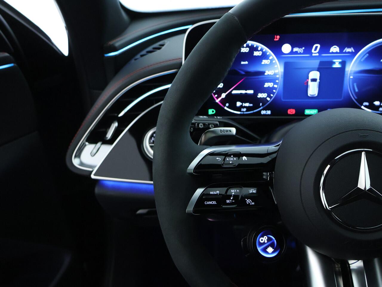 Mercedes-Benz E-estate AMG 53 4MATIC+ | AMG DYNAMIC PLUS Pakket | 21 Inch AMG Velgen | Panorama Schuif-Kanteldak | AMG Driver's Package | Trekhaak | Burmester® | Inclusief 24 maanden MB Certified garantie voor Europa.