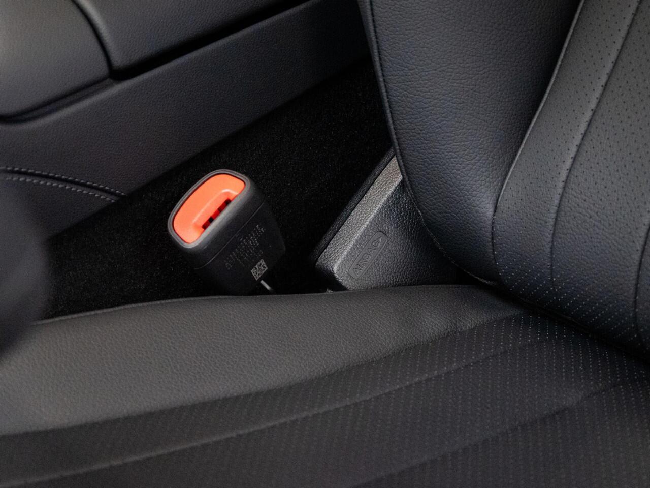 Mercedes-Benz E-estate 300 e Luxury Line Panorama dak