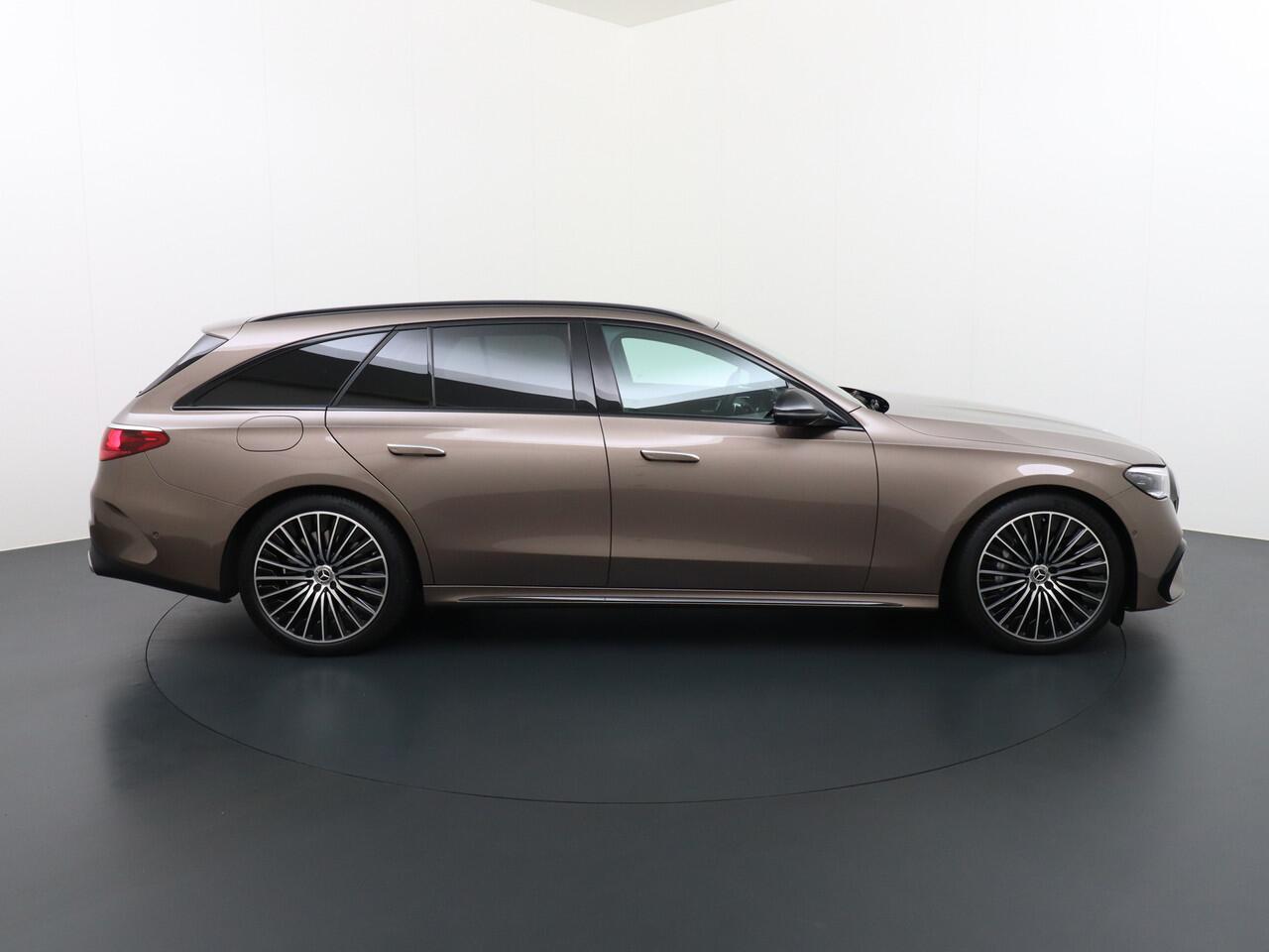 Mercedes-Benz E-estate 300 e AMG Line | Distronic 360 Camera Night Memory