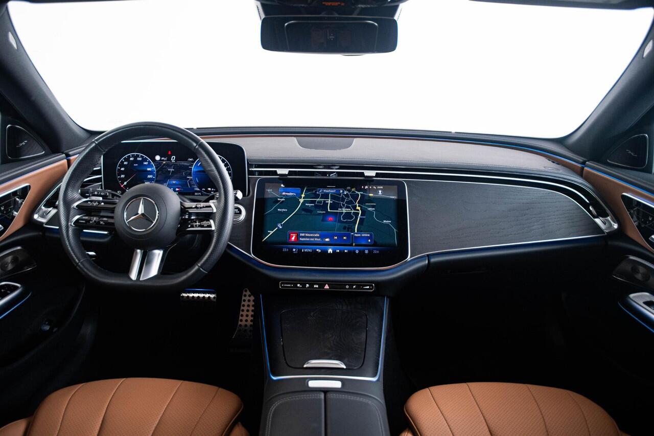 Mercedes-Benz E-estate 300 e AMG Line Trekhaak - Panoramadak - Rijassistentiepakket Plus - Night Pack - Memory Pakket - Burmester® - Airmatic - Comfort stoelen - Stoelverwarming voor - Warmtewerend/donkergetint glas -