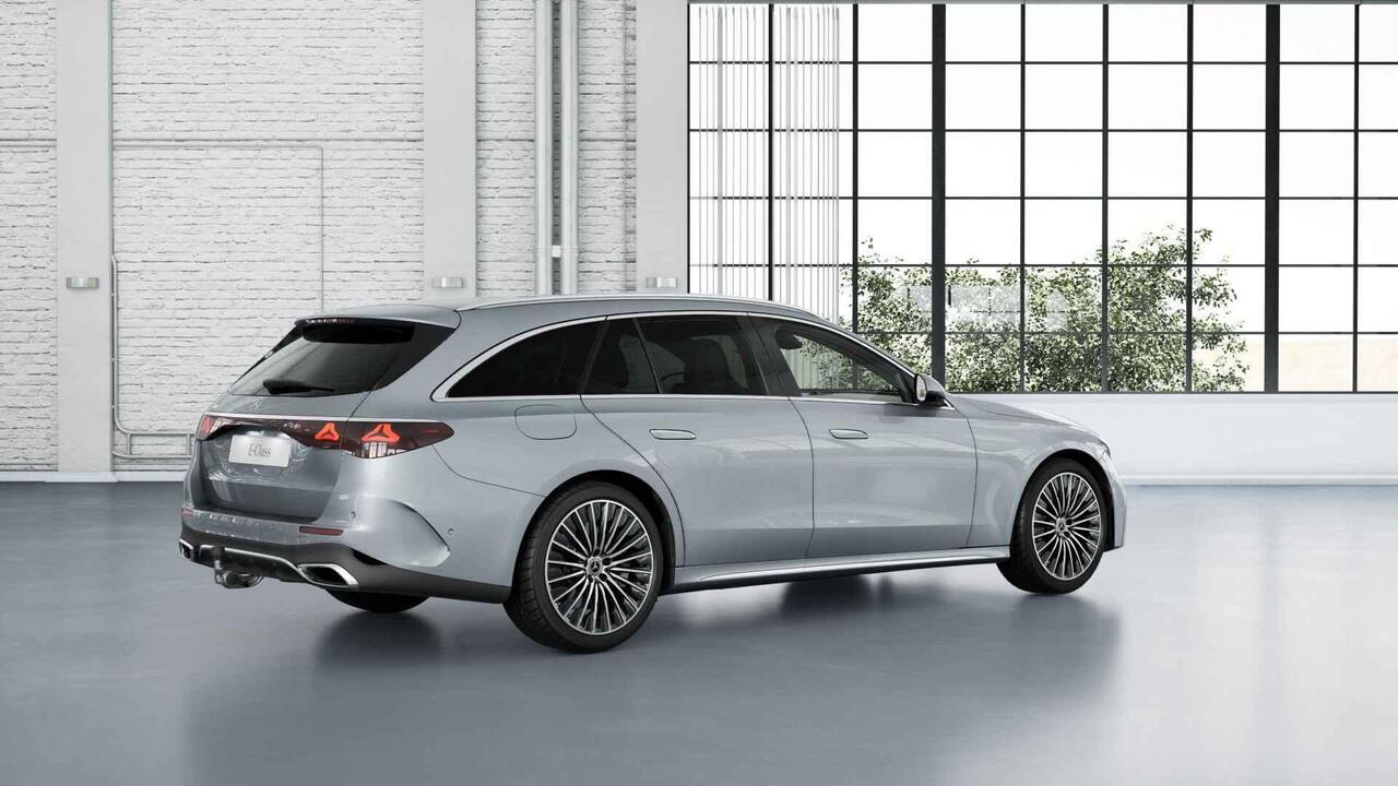 Mercedes-Benz E-estate 300e Sport Edition | Panoramaschuifdak | Lederpakket | Stoelventilatie | Dodehoekassistent | Trekhaak | MBUX Superscreen |