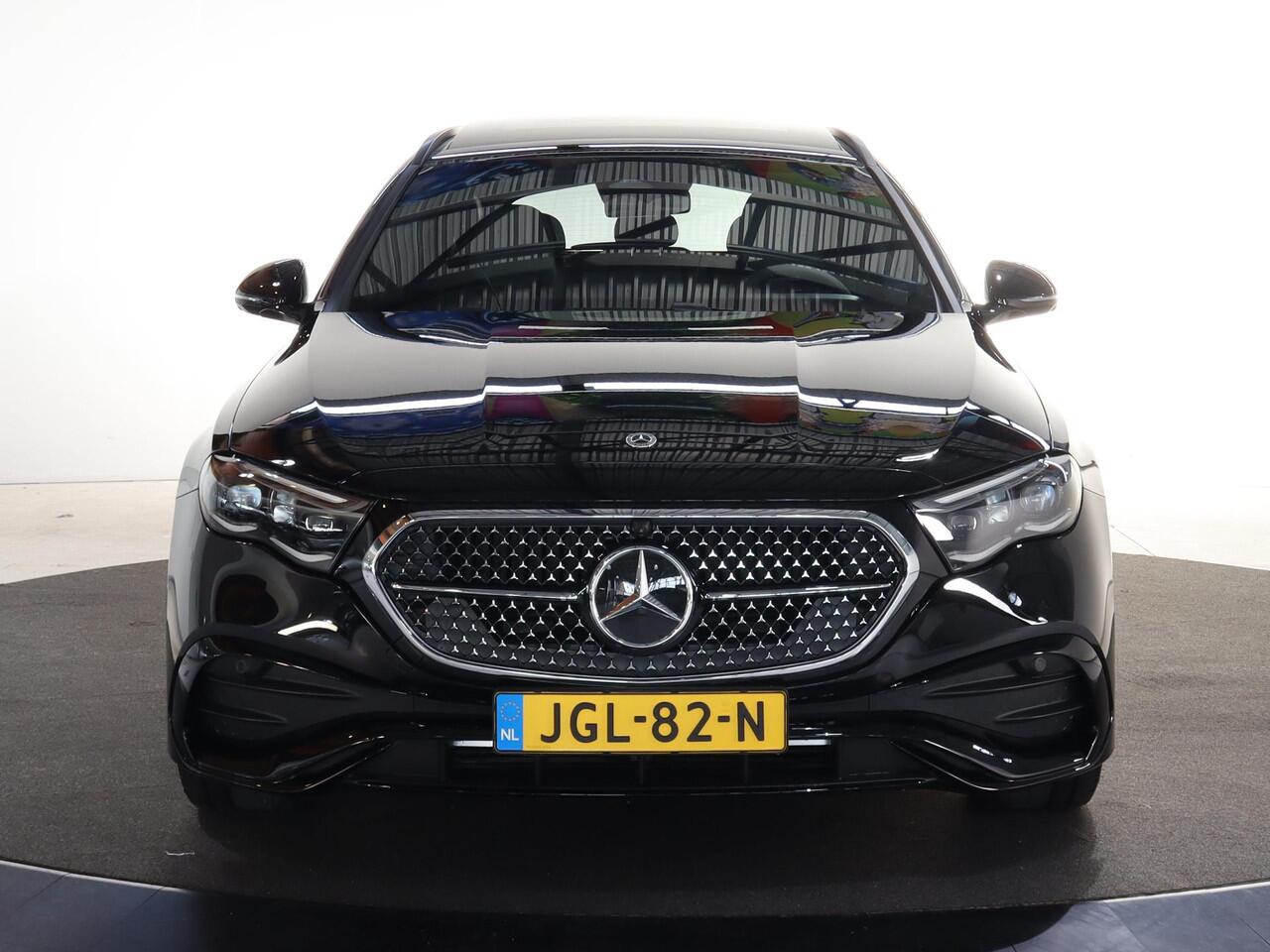 Mercedes-Benz E-estate 300e Sport Edition | Panoramaschuifdak | Premium pakket | Leder pakket | Burmester | Stoelventilatie | Night pakket | Trekhaak |