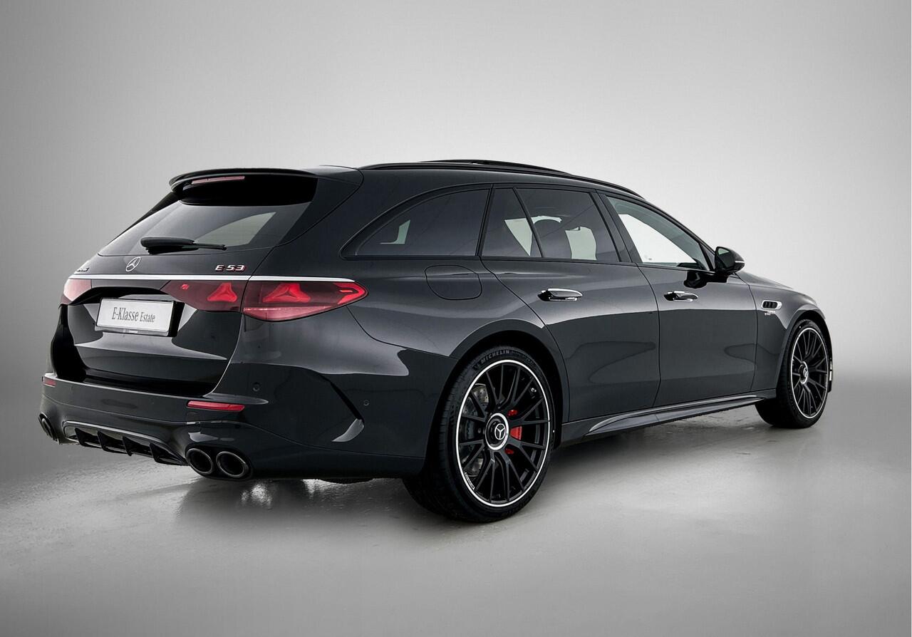 Mercedes-Benz E-estate AMG 53 4MATIC+ Night Edition | AMG DYNAMIC PLUS pakket | Multicontourstoelen voor | Trekhaak | Rijassistentiepakket Plus | 21 inch AMG velgen | Premium Plus pakket | Stoelverwarming achter | AIR BALANCE pakket | Warmtecomfort pakket |