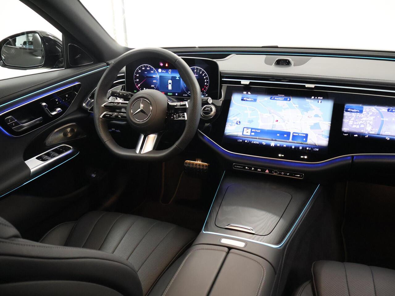 Mercedes-Benz E-estate 300 e AMG Line | Premium Plus | Super screen | Verlichte grille | Head up display | Stoelkoeling | Leder | Trekhaak | Night | Burmester |