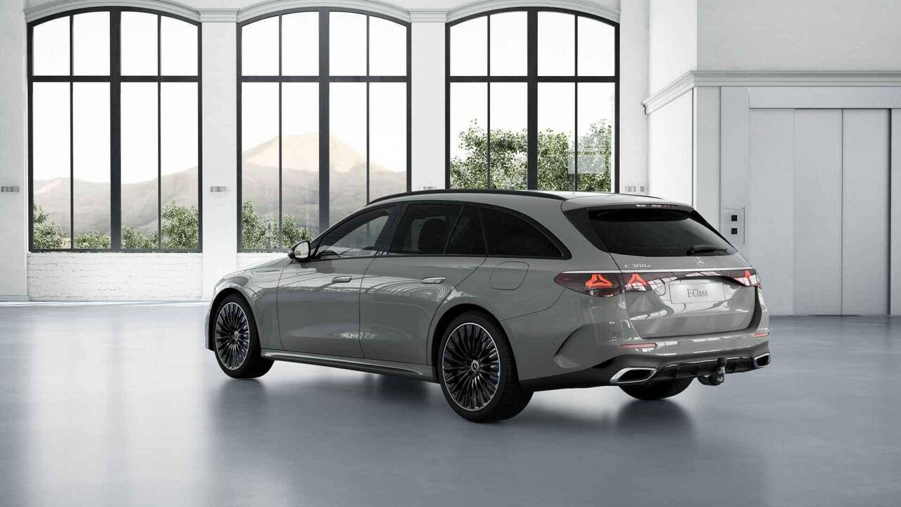 Mercedes-Benz E-estate 300e Sport Edition | Panoramaschuifdak | Head-Up | Burmester | Trekhaak | 360°-camera | MBUX Superscreen |