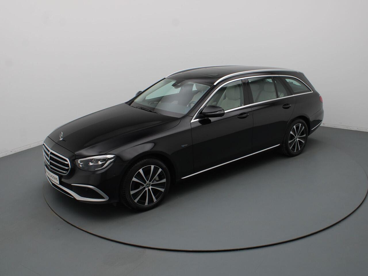 Mercedes-Benz E-estate 300pk e Exclusive Line Automaat Camera | Cruise | Navi | Parkeersens. v+a | Stoelverw. | Panoramadak