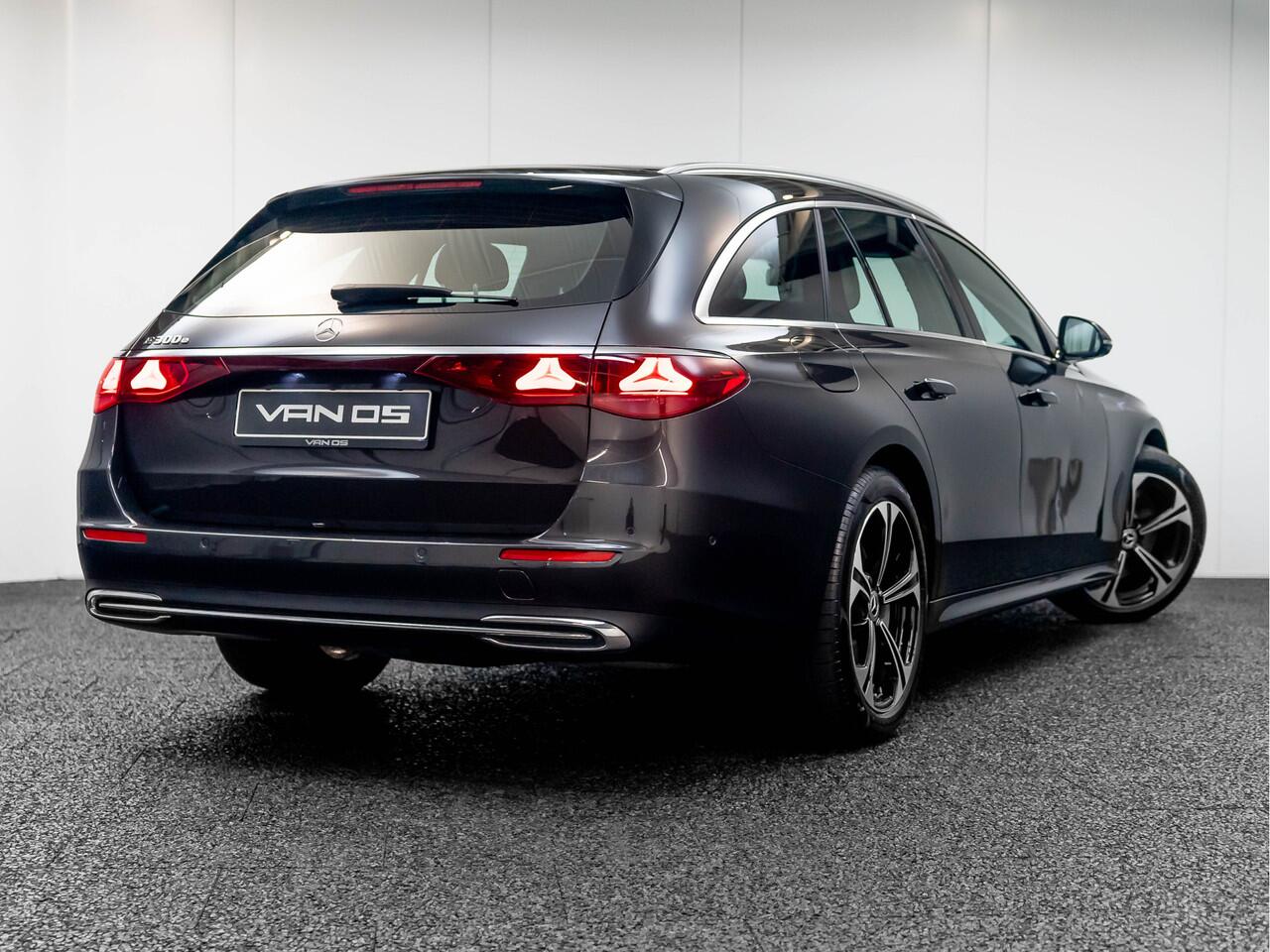 Mercedes-Benz E-estate 300 e Avantgarde Line | Memory | Distronic | Keyless |