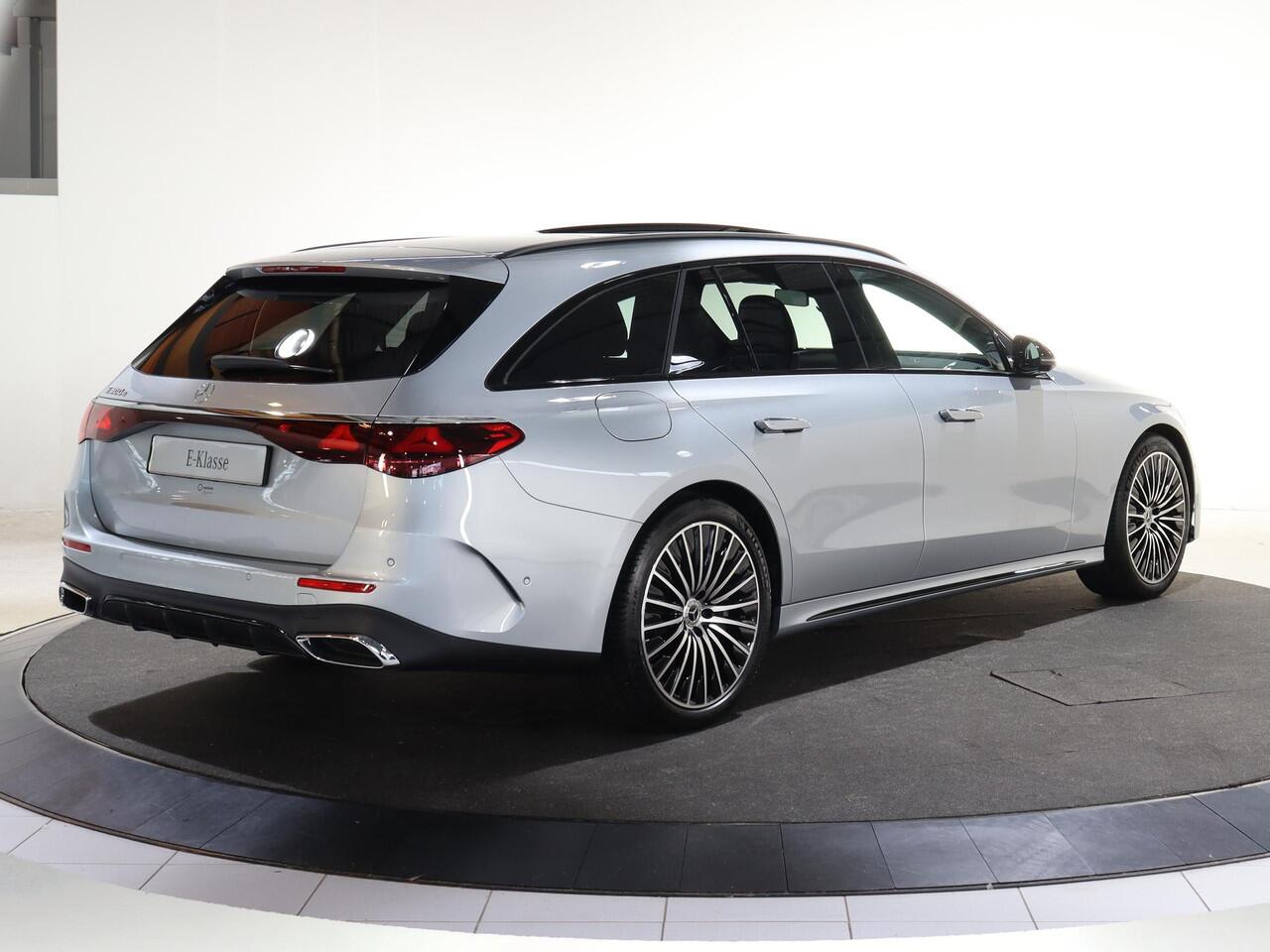 Mercedes-Benz E-estate 300e Sport Edition | Panoramaschuifdak | Head-Up | Burmester | Trekhaak | 360°-camera | MBUX Superscreen |