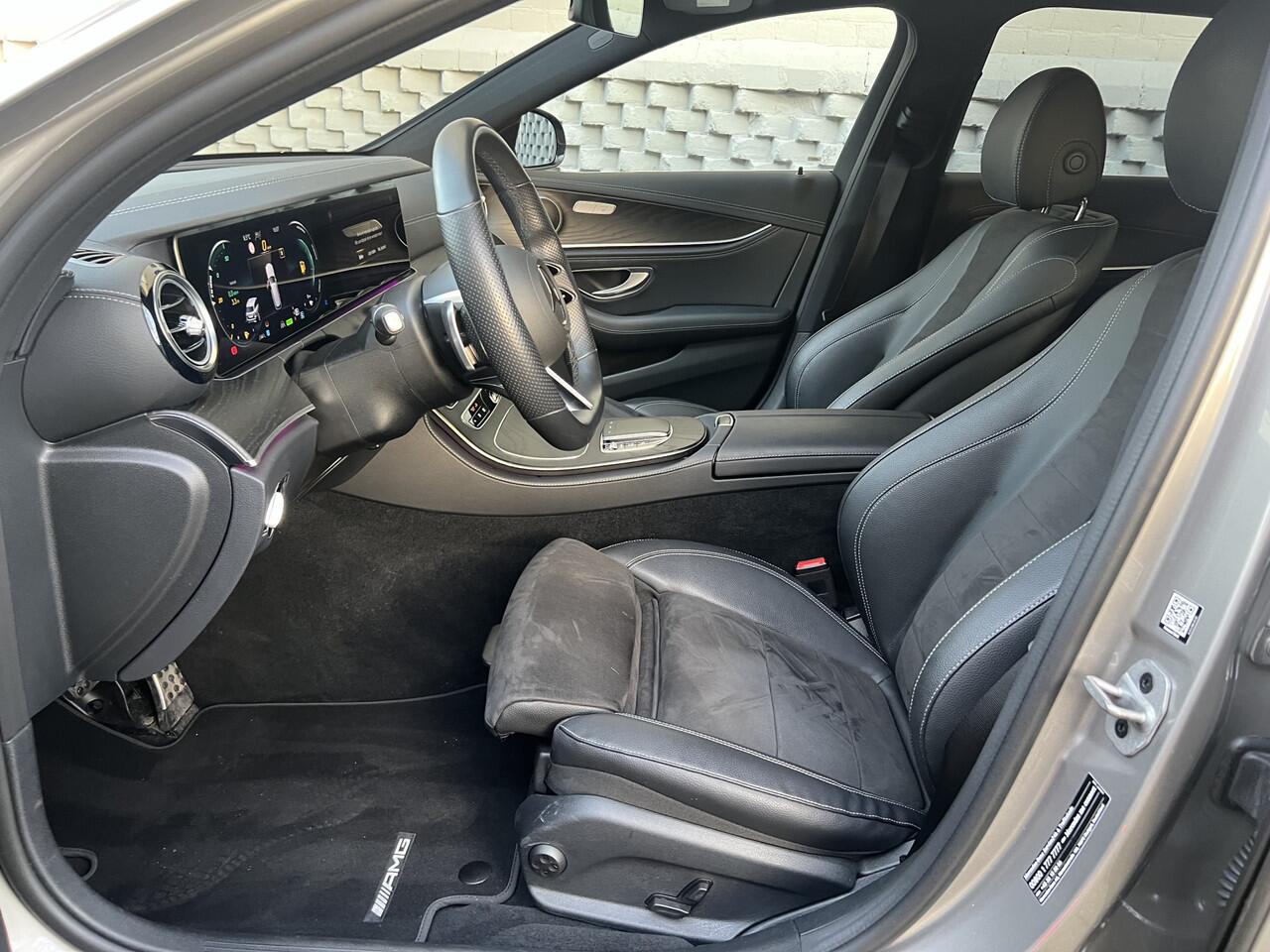 Mercedes-Benz E-estate 300 e AMG Line Panorama dak 320 PK 9 versn. Automaat