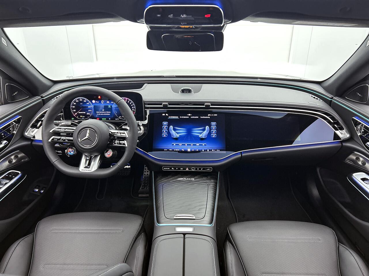 Mercedes-Benz E-estate AMG 53 4MATIC+ Night Edition | AMG DYNAMIC PLUS pakket | Multicontourstoelen voor | Trekhaak | Rijassistentiepakket Plus | 21 inch AMG velgen | Premium Plus pakket | Stoelverwarming achter | AIR BALANCE pakket | Warmtecomfort pakket |