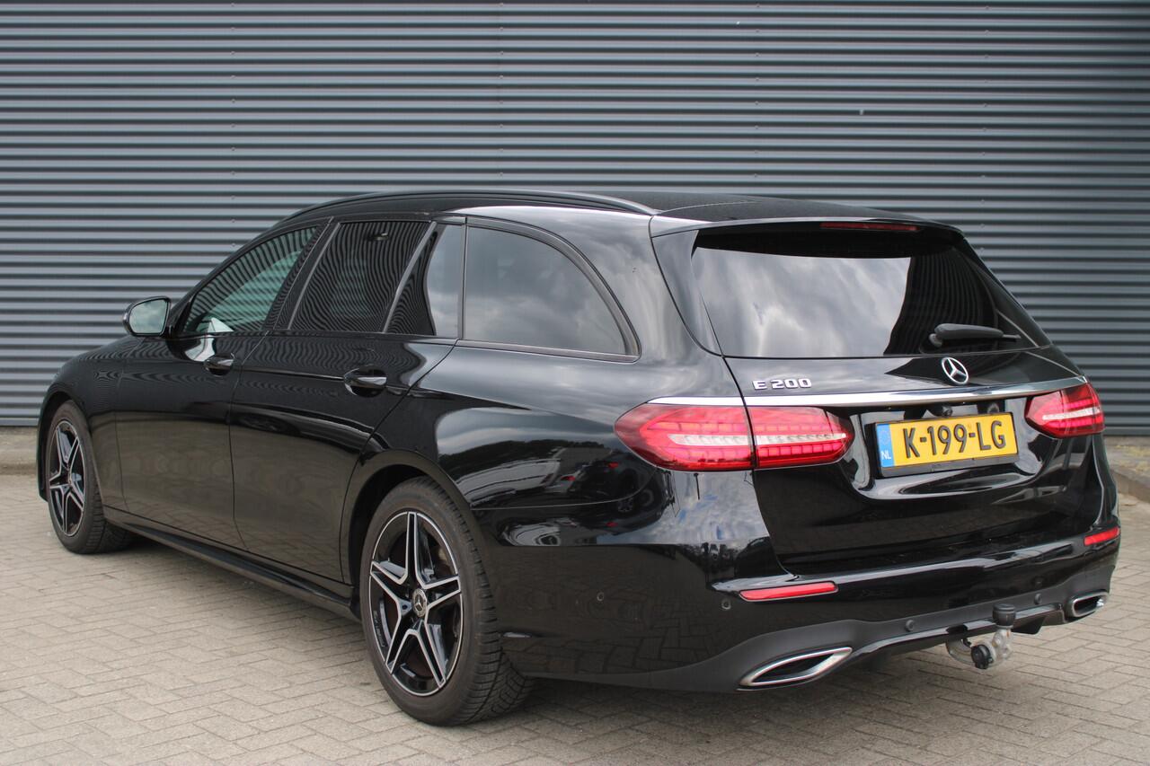 Mercedes-Benz E-estate 200 Business Solution AMG Trekhaak Leder Sfeerverlichting Full-LED NL-Auto