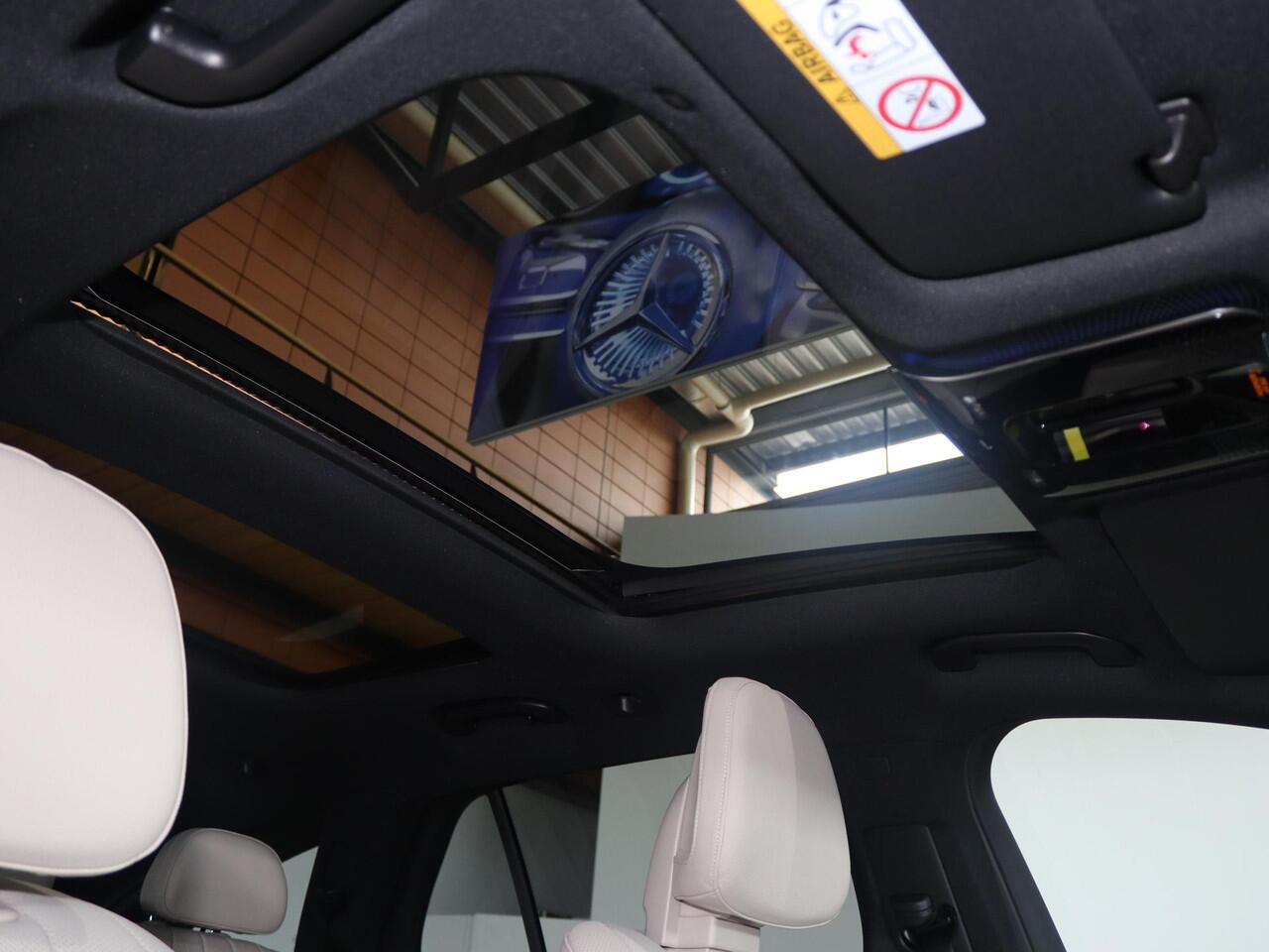 Mercedes-Benz E-estate 300e Sport Edition | Panoramaschuifdak | Premium Plus | Night | Rijassistentiepakket Plus | Stoelventilatie/-verwarming voor