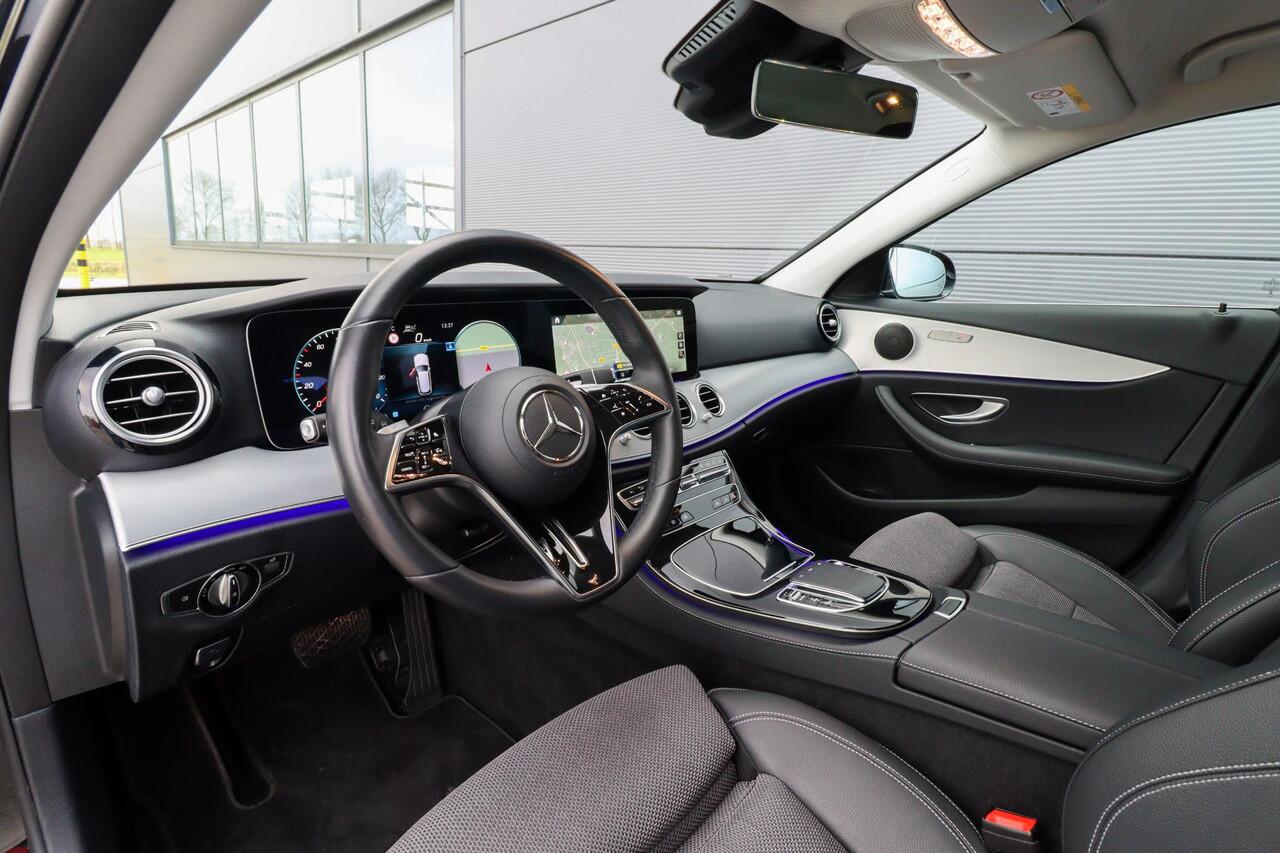 Mercedes-Benz E-estate 300 de Luxury Line | Trekhaak | Adaptieve cruise| Rijklaarprijs - incl.garantie