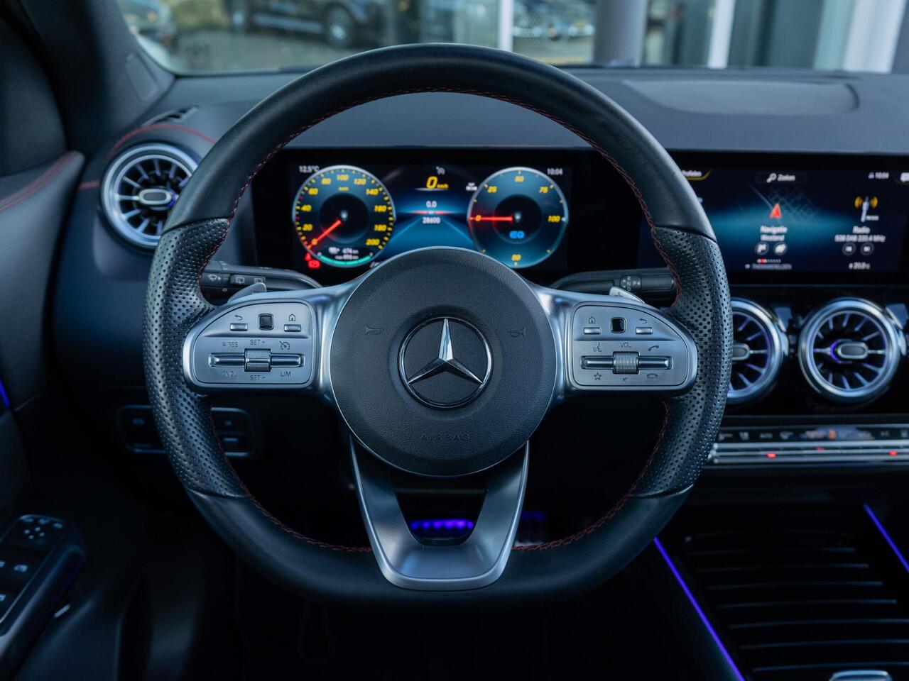 Mercedes-Benz EQA 250+ Business Edition 71 kWh Panorama dak