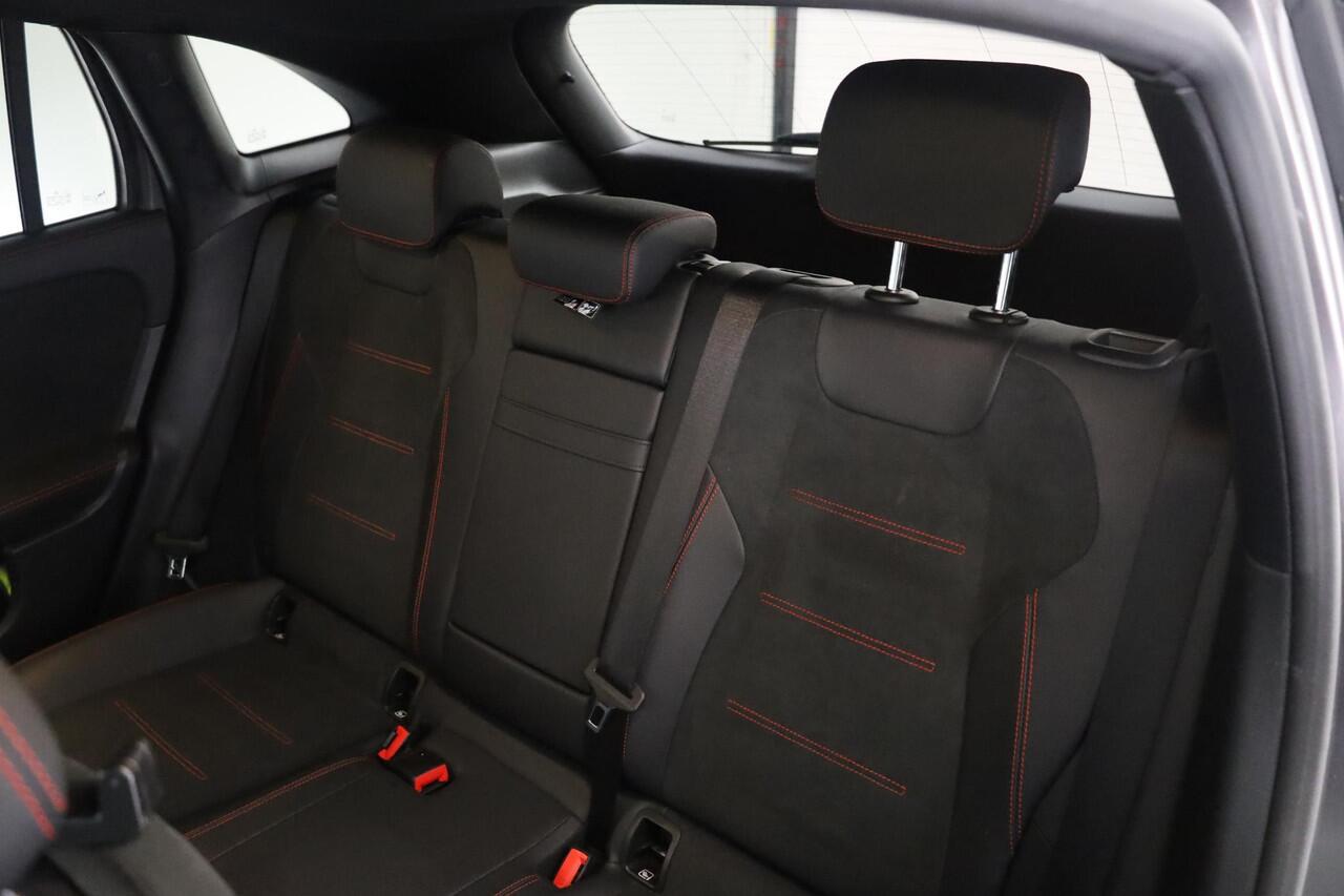 Mercedes-Benz EQA 250 Business Solution AMG 67 kWh