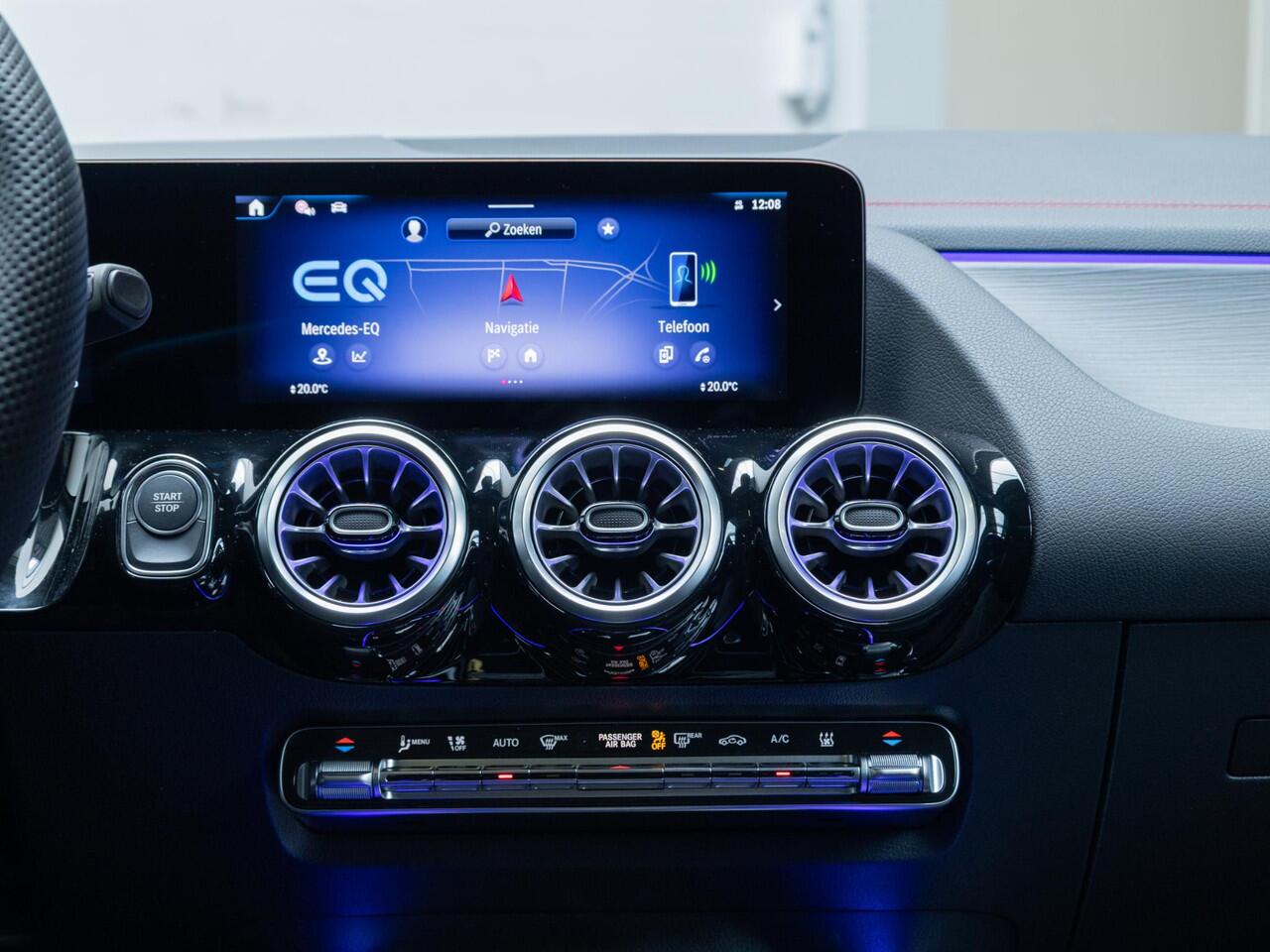 Mercedes-Benz EQA 250+ Business Solution AMG 71 kWh Panorama dak