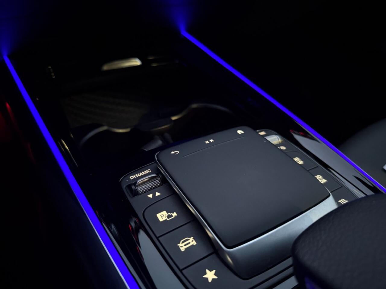 Mercedes-Benz EQA 250 e Luxury met zomer 19 inch en winterset 18 inch 38000km