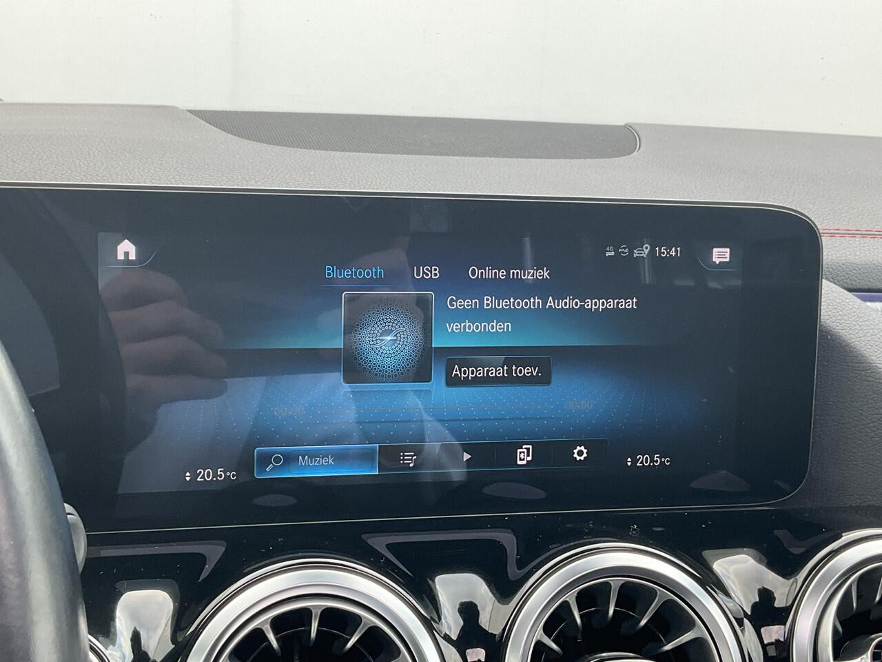Mercedes-Benz EQA 250 Business Solution AMG 67 kWh Memory Pano Hud Adap.Cruise Burmester 360Cam VOL!