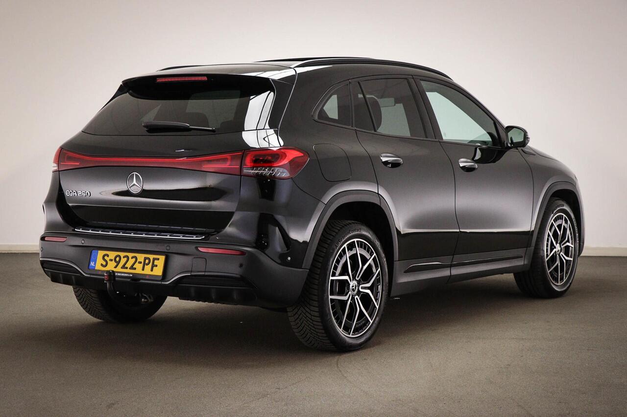 Mercedes-Benz EQA 250 AMG Line 67 kWh SOH 96 % | RIJASSISTENTIE PACK | PANORAMADAK | DAB | APPLE | 360 CAMERA | TREKHAAK