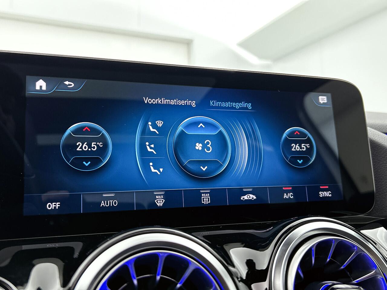 Mercedes-Benz EQA 250 Business Solution Luxury 67 kWh / Burmester soundsyst. / Panoramadak / Head-up display / 2x Stoelverstelling Comfortstoelen / LED high performance |