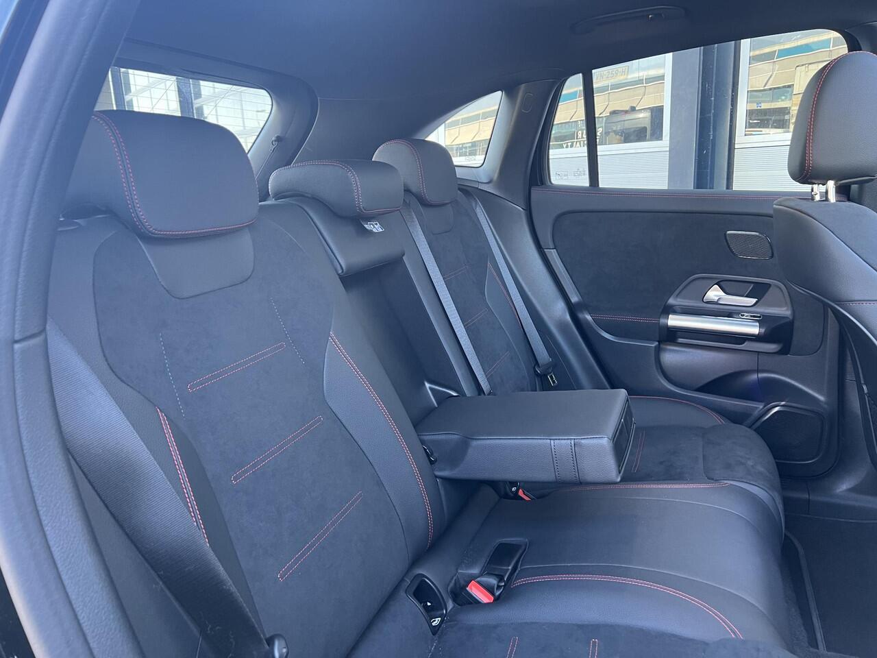 Mercedes-Benz EQA 250+ Business Edition | AMG | Business Plus | Panoramadak | 360° Camera | Sfeerverlichting | Memorystoelen Verwarmd | Apple & Android Carplay