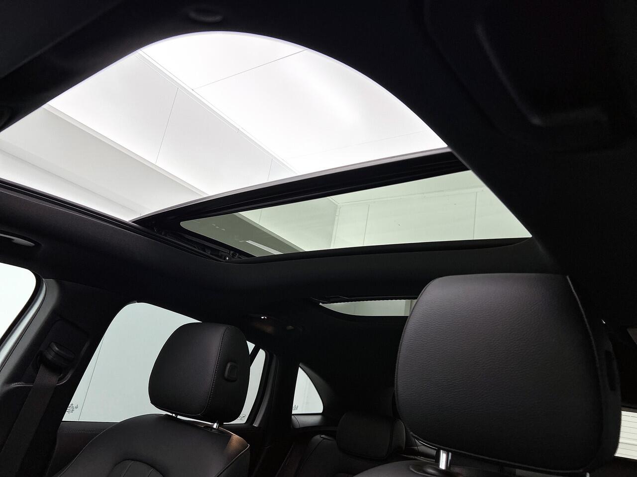 Mercedes-Benz EQA 250 Business Solution Luxury 67 kWh / Burmester soundsyst. / Panoramadak / Head-up display / 2x Stoelverstelling Comfortstoelen / LED high performance |