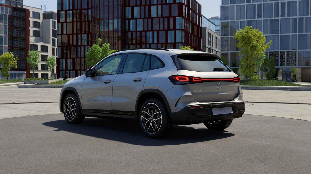 Mercedes-Benz EQA 250+ AMG Line 71 kWh | Night pakket | Stoelverwarming | Widescreen | Sfeerverlichting |