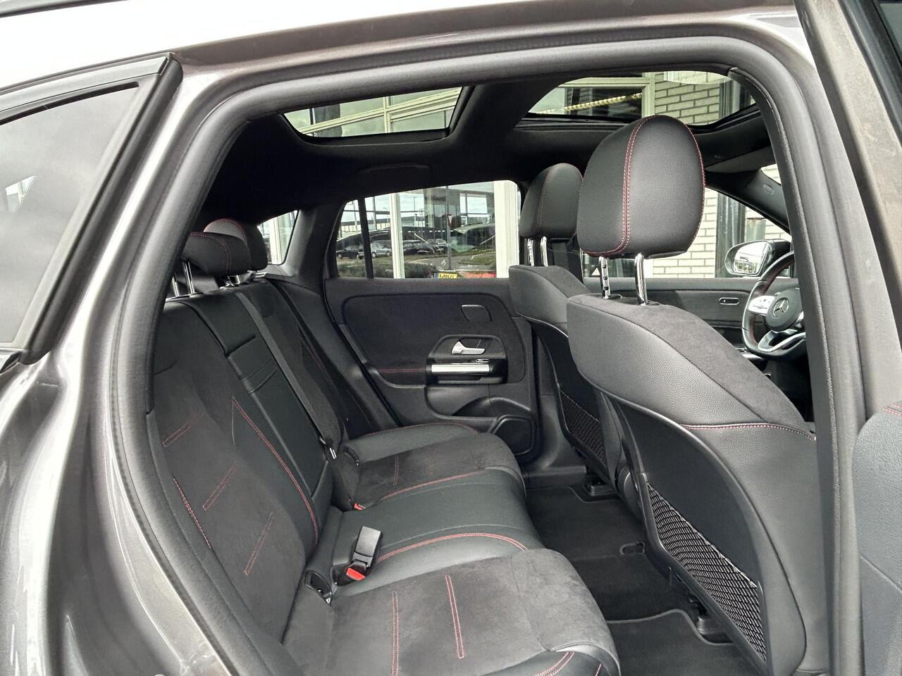 Mercedes-Benz EQA 250 AMG Line | Panoramadak