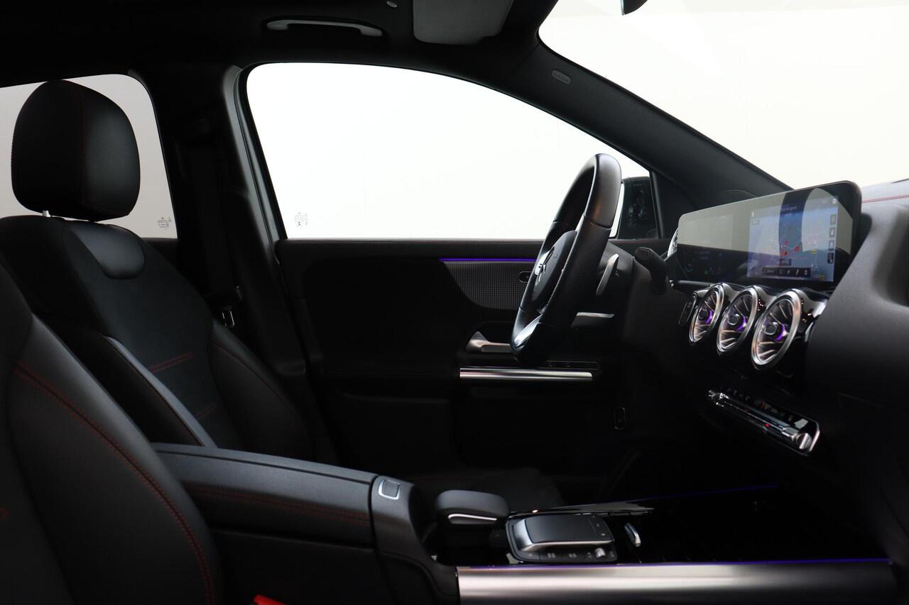 Mercedes-Benz EQA 250 BUSINESS SOLUTION AMG 67 kWh -PANO.DAK|CARPLAY|20"|KEYLESS|STOELVERW.|DODEHOEK|PRIVACY.GLAS