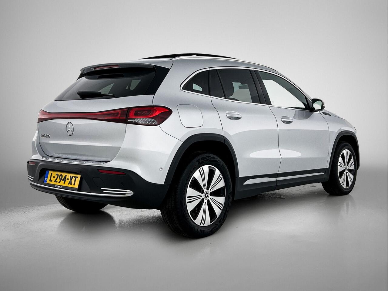 Mercedes-Benz EQA 250 Business Solution Luxury 67 kWh / Burmester soundsyst. / Panoramadak / Head-up display / 2x Stoelverstelling Comfortstoelen / LED high performance |