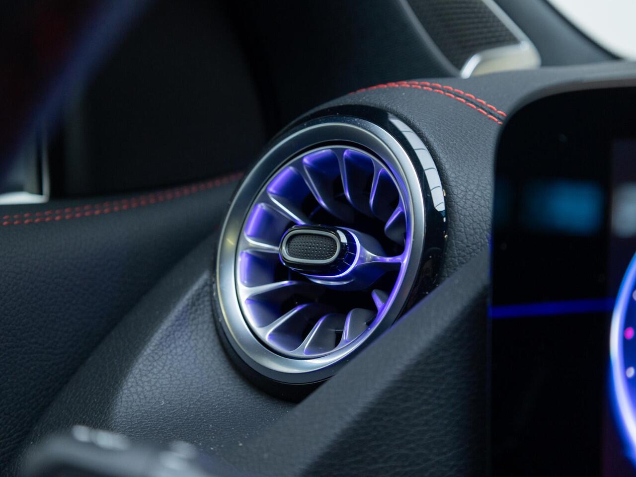 Mercedes-Benz EQA 250+ Business Solution AMG Panorama dak | Trekhaak