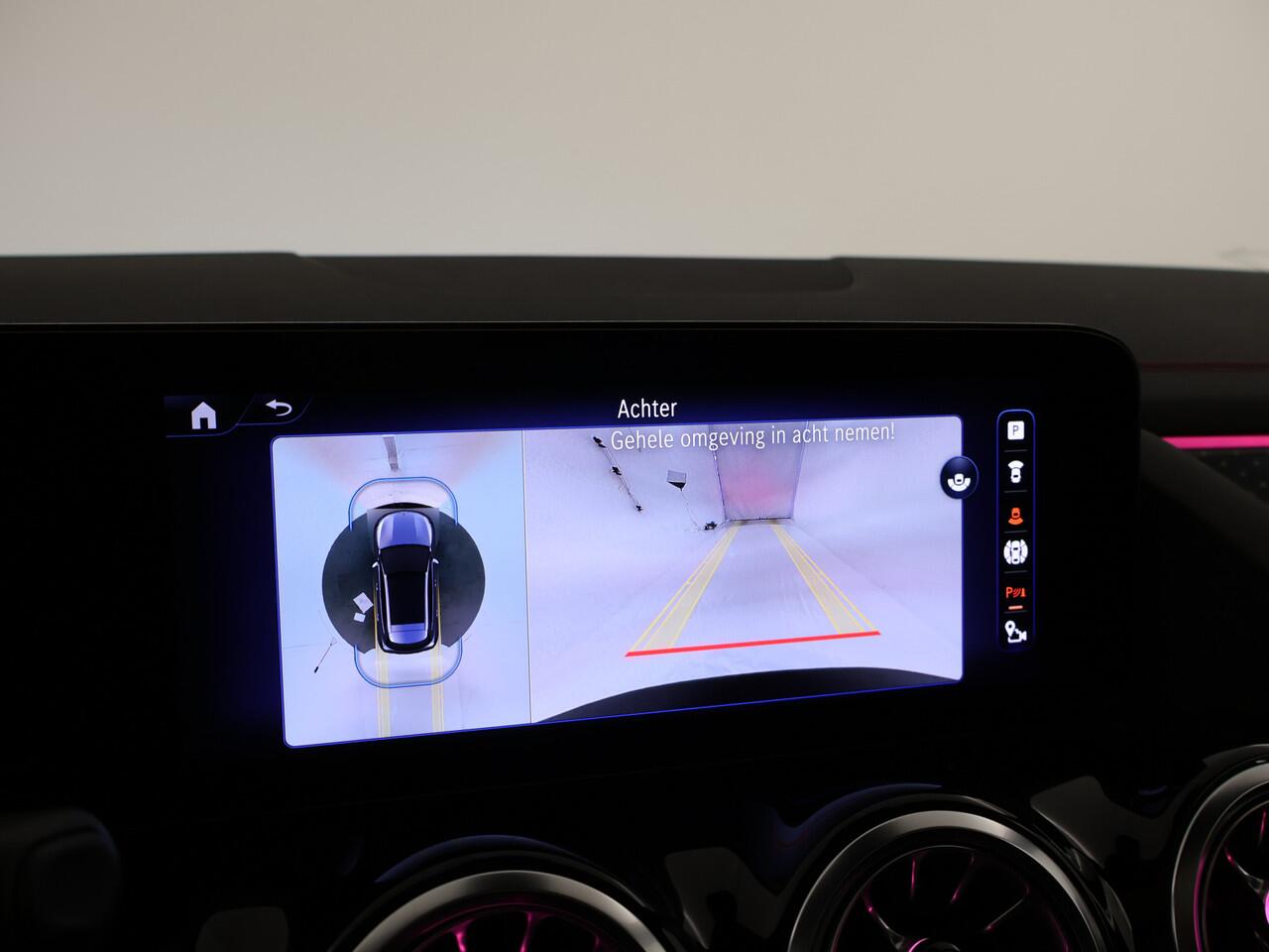 Mercedes-Benz EQA 250+ AMG Line 71 kWh | Parkeerpakket met 360°-camera | Voorstoelen met Memory | KEYLESS-GO comfort pakket | GUARD 360° Voertuigbescherming Plus | Dodehoekassistent | EASY PACK achterklep |