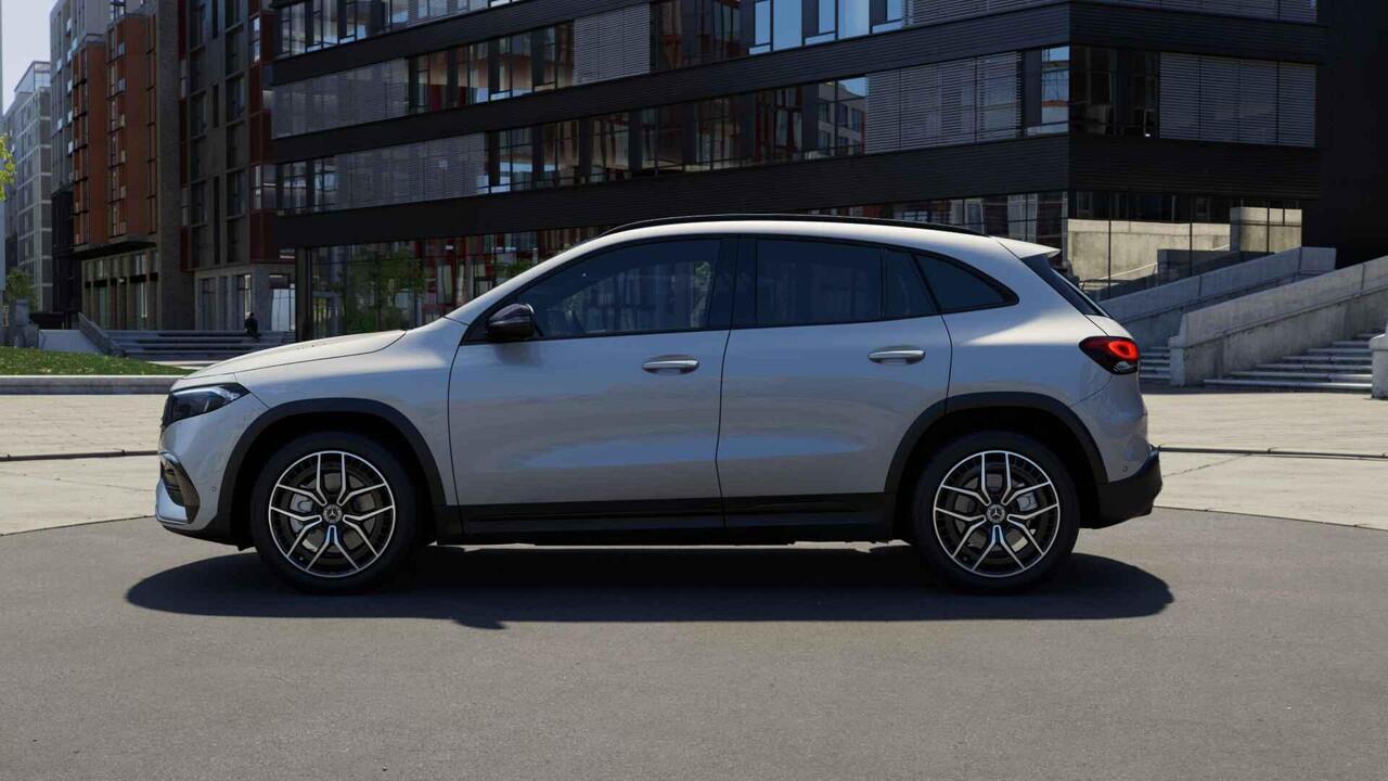 Mercedes-Benz EQA 250+ AMG Night 71 kWh | Panoramadak | Premium pakket | Advanced audio | Keyless-Go | Draadloos telefoon laden |